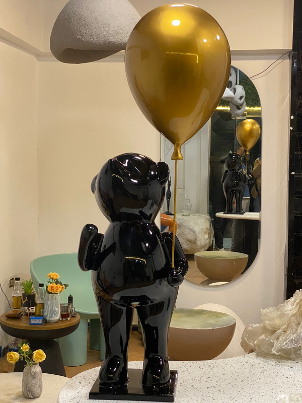 Art Gate sculpture (14)